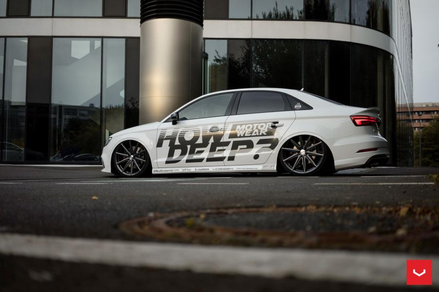  Audi S3 Sedan on Vossen Wheels (VFS10) 2017 года  (фото 29 из 52)